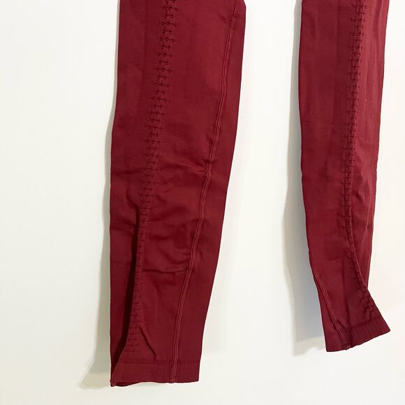NWOT Free People Movement Good Karma 7/8 Leggings in Burgundy - Picture 7 of 7